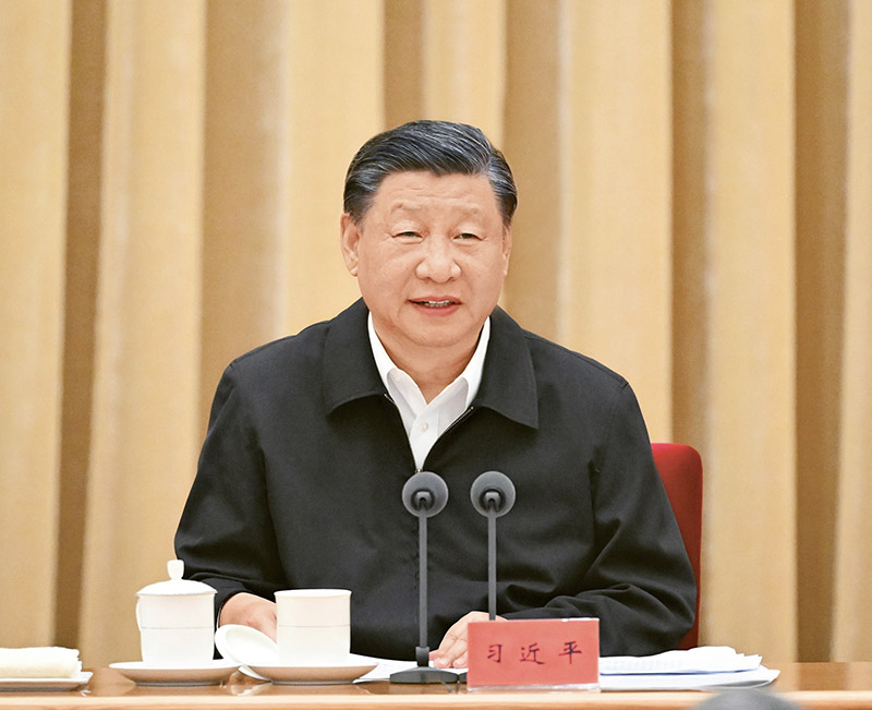 2023年7月17日至18日,全国生态环境保护大会在北京召开。中共中央总书记、国家主席、中央军委主席习近平出席会议并发表重要讲话。 新华社记者 饶爱民/摄